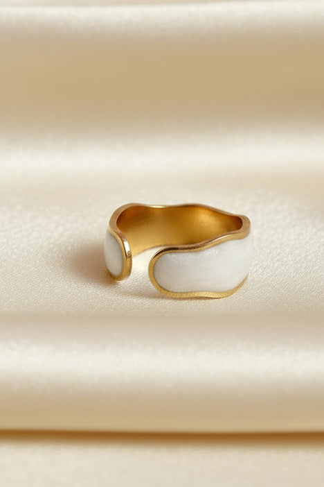 Isla Adjustable Ring
