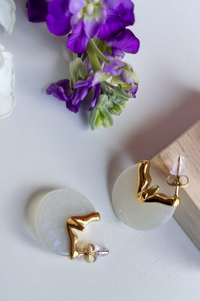 Elara Studs